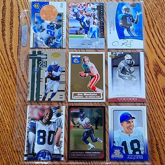 NFL Trading Card Collection - Picture 6 of 16